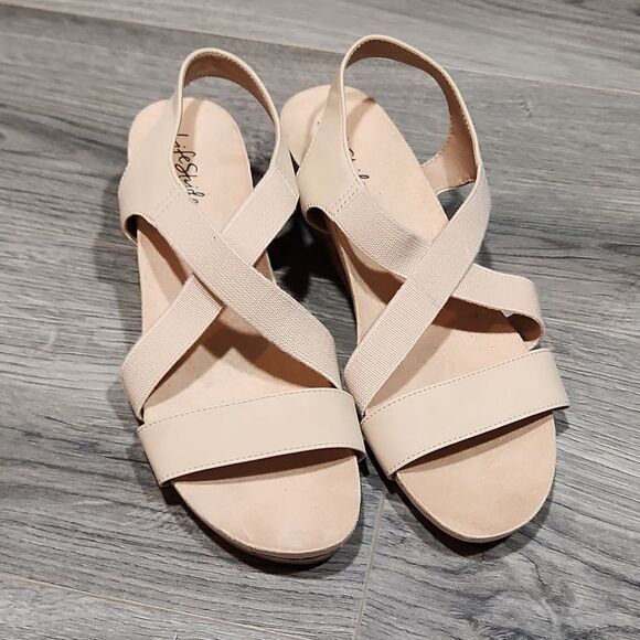 NWOT Lifestride Soft System Flex Stretch Bone Mexico Wedge Sandals - Picture 2 of 9